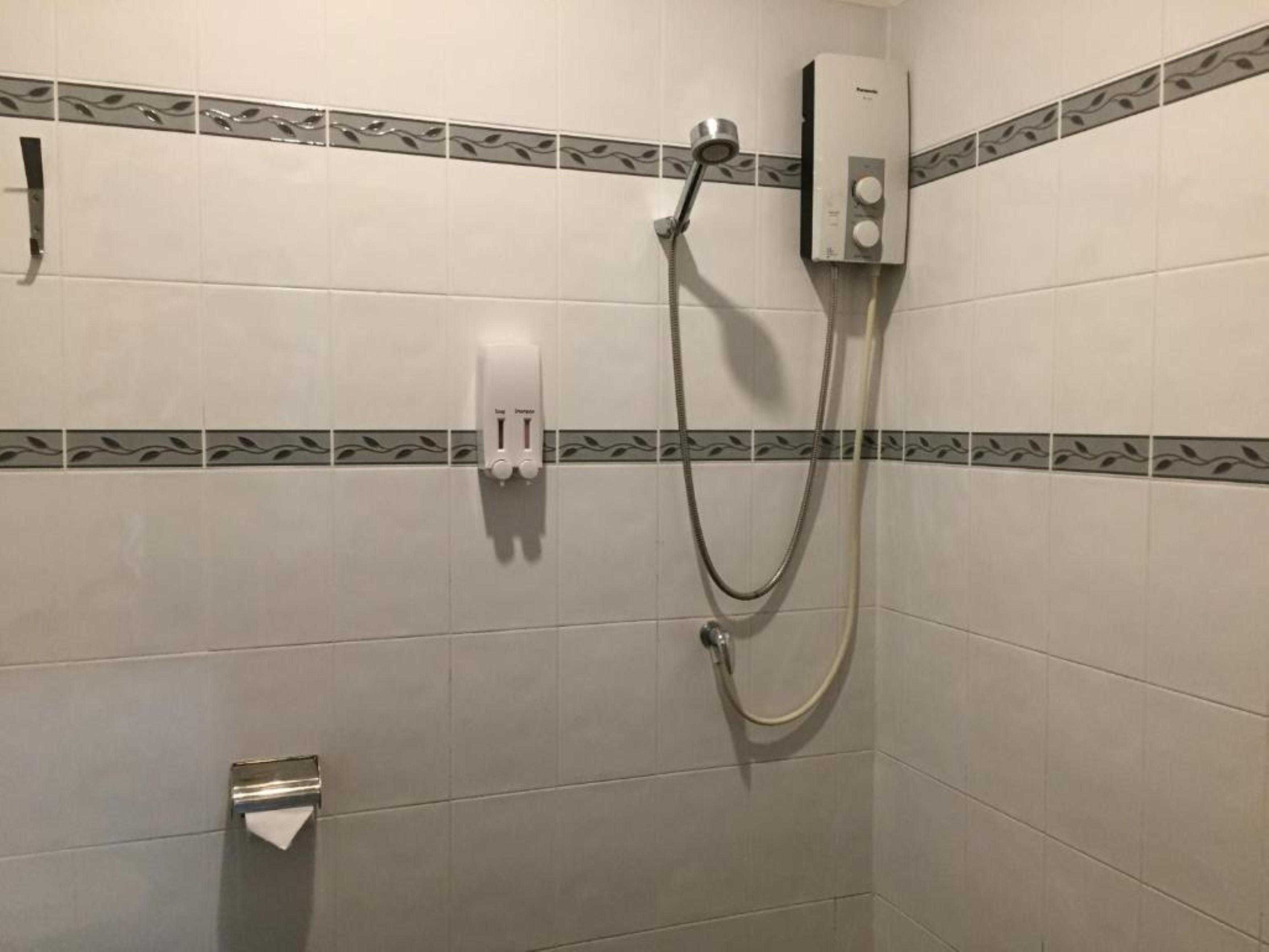 Issara House Bangkok Otel Dış mekan fotoğraf
