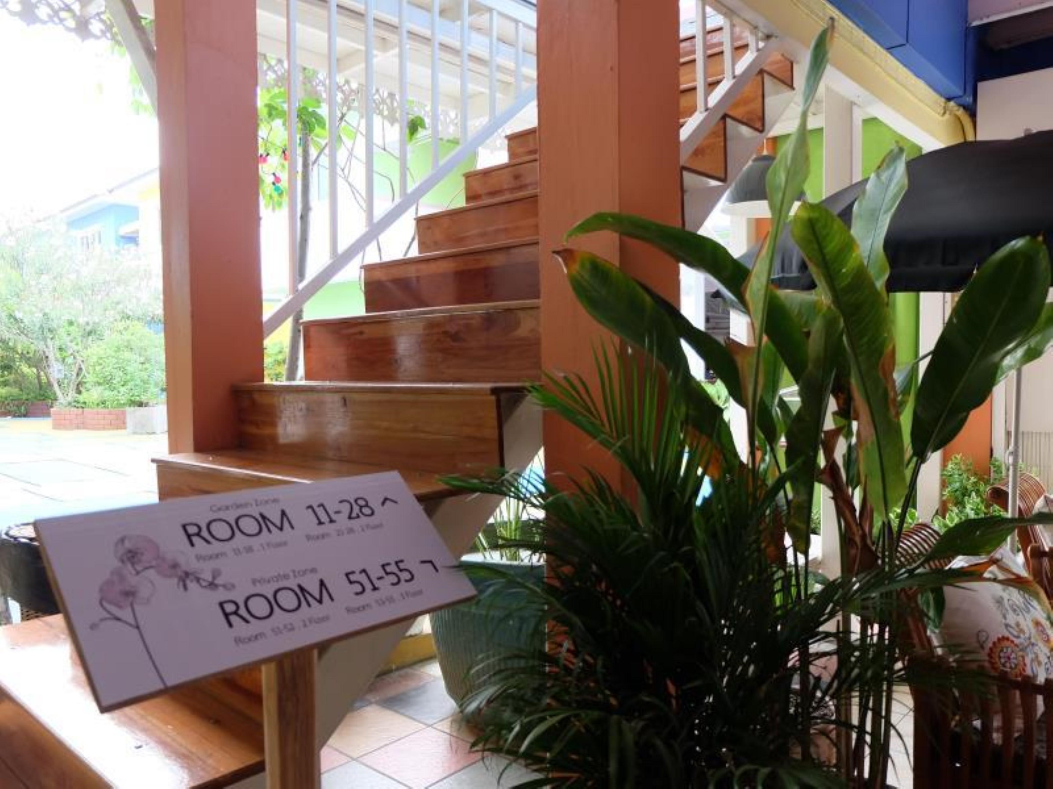 Issara House Bangkok Otel Dış mekan fotoğraf