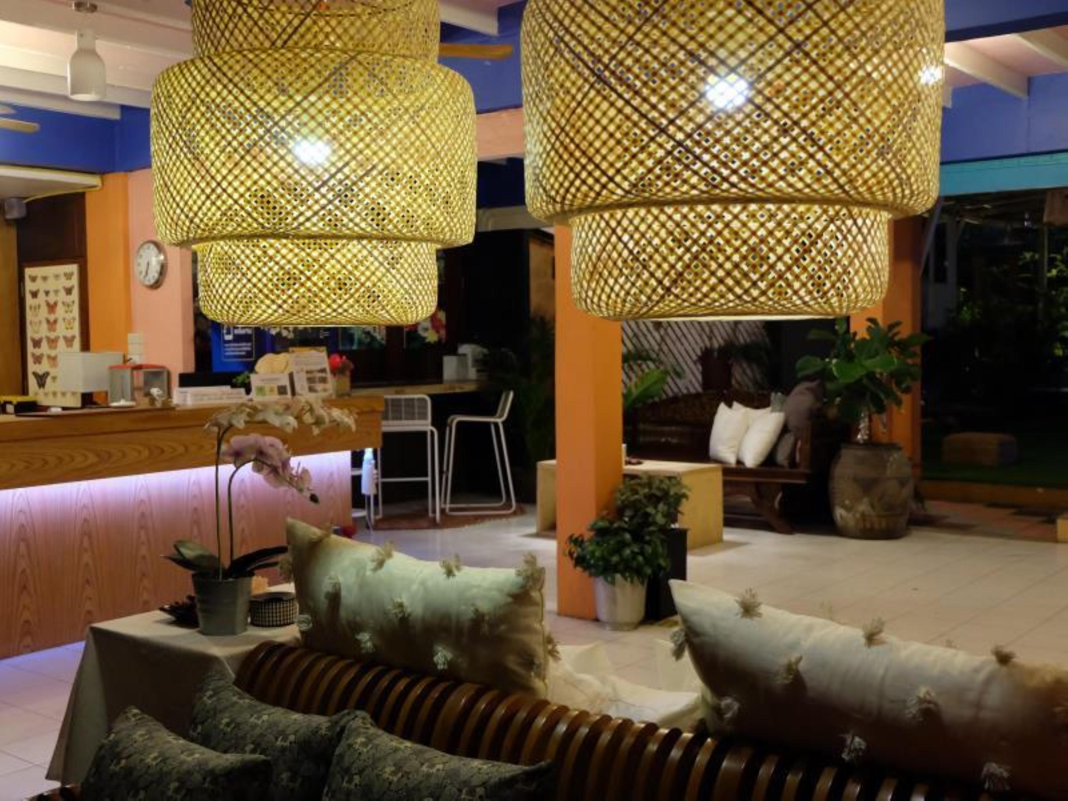 Issara House Bangkok Otel Dış mekan fotoğraf