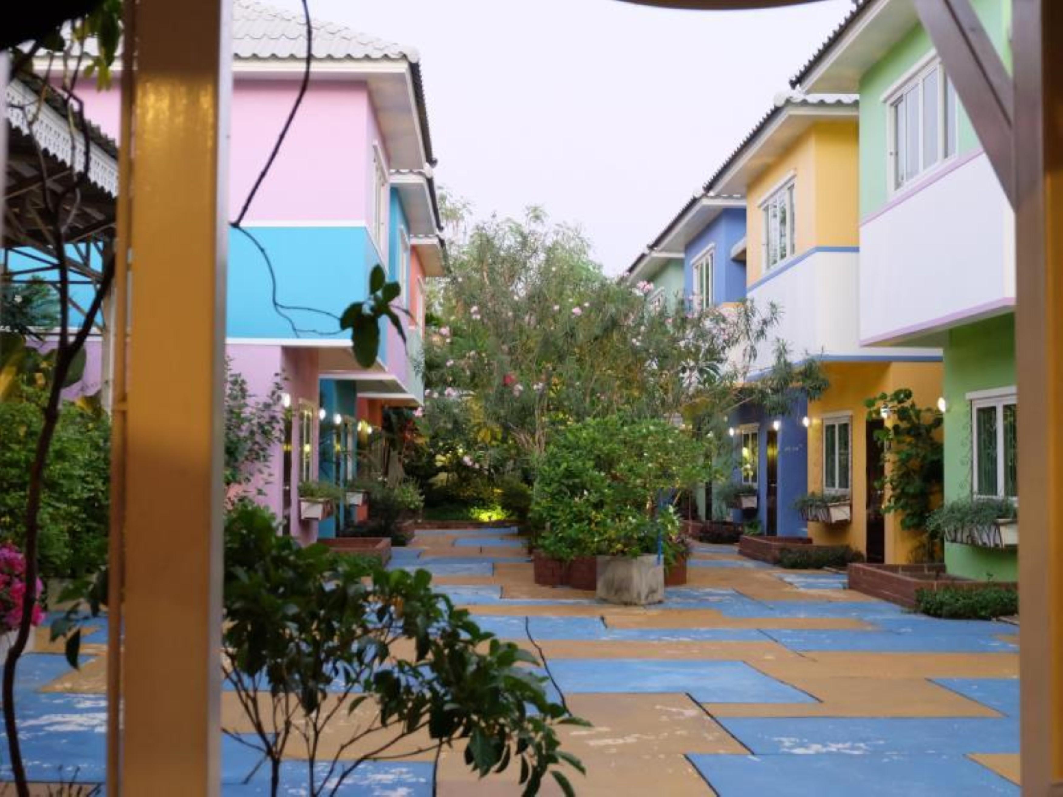 Issara House Bangkok Otel Dış mekan fotoğraf